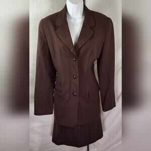 Vintage TALBOTS 100% Wool Blazer and Short Skirt Set in Brown - Size 8